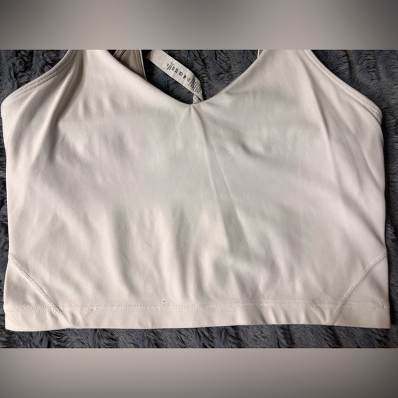 Like new Lululemon align tank Size - Picture 2 of 5